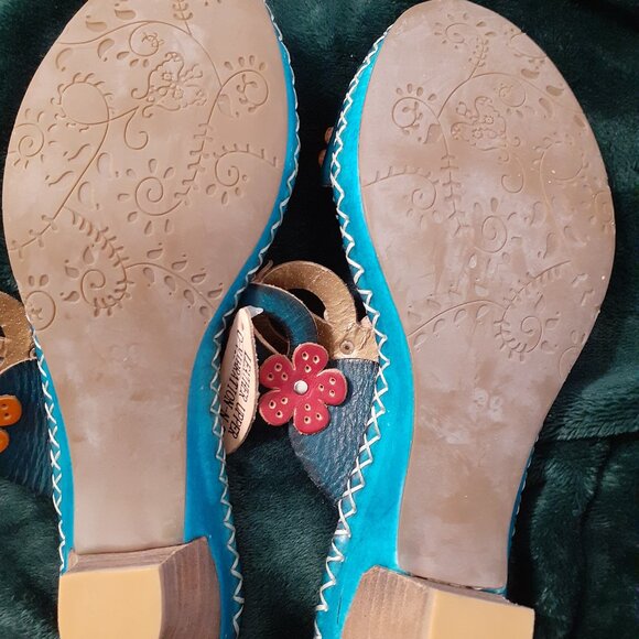 SPRING STEP LEATHER FLOWER LOW HEELS NEW WITH TAGS BEAUTIFUL BEAUTIFUL - Picture 15 of 16